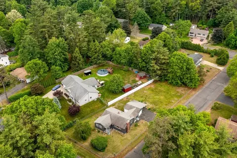 64 Strong St, Easthampton, MA 01027 photo 5
