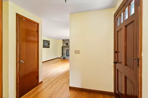 64 Strong St, Easthampton, MA 01027 photo 24