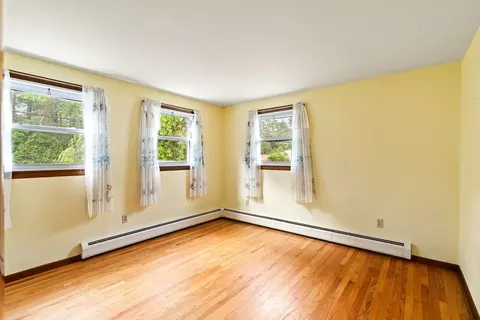 64 Strong St, Easthampton, MA 01027 photo 21