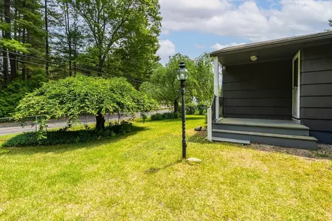 64 Strong St, Easthampton, MA 01027 photo 9