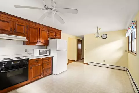 64 Strong St, Easthampton, MA 01027 photo 18