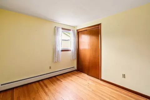 64 Strong St, Easthampton, MA 01027 photo 33