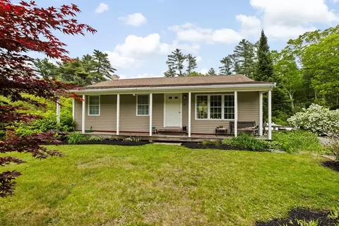 87 South St, Kingston, MA 02364