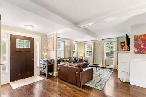 Entry Way - 11 Ash St, Danvers, MA 01923 photo 1 of 2
