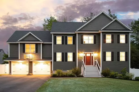 32 Gilman Rd, Billerica, MA 01862