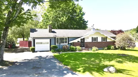 333 Clark Rd, Lowell, MA 01852