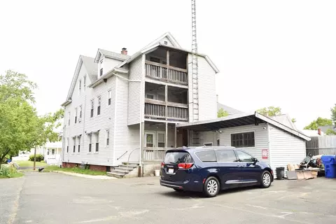 1407-1409 Worcester St, Springfield, MA 01151 photo 3