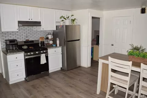 1407-1409 Worcester St, Springfield, MA 01151 photo 4