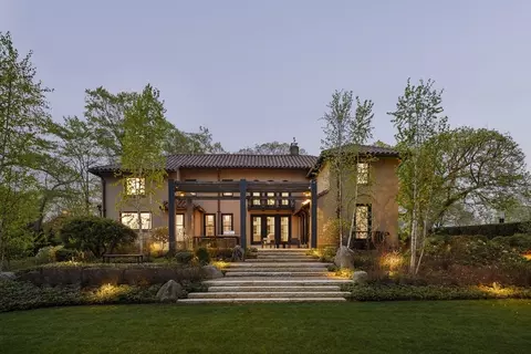 325 Goddard Ave, Brookline, MA 02445