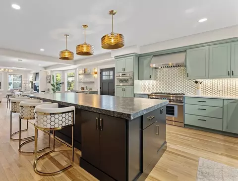 34 Walker St, Somerville, MA 02144