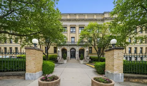 235 State St #317, Springfield, MA 01103