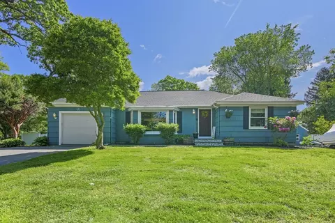 167 Montaup Ave, Dracut, MA 01826