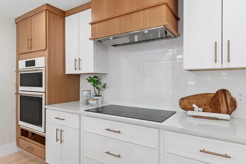 122 Charles St, Reading, MA 01867 photo 11