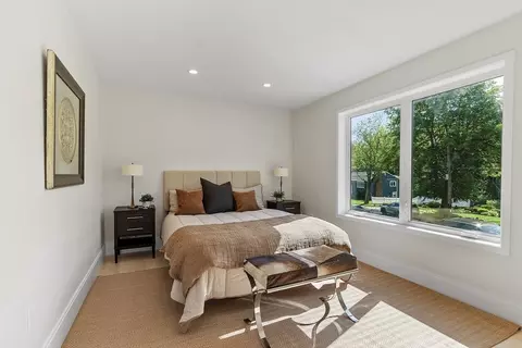 122 Charles St, Reading, MA 01867 photo 15