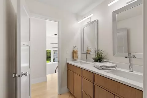 122 Charles St, Reading, MA 01867 photo 26