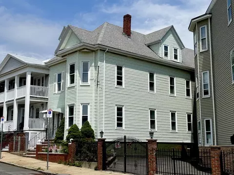114 Byron St, Boston, MA 02128
