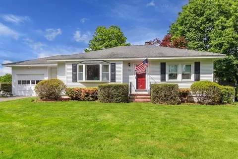 71 Lexington Ave, Haverhill, MA 01835