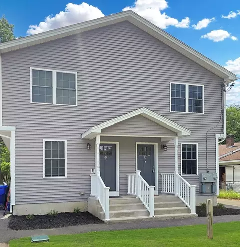 42-44 Harvey St, Springfield, MA 01119 photo 2