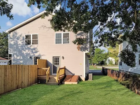 42-44 Harvey St, Springfield, MA 01119 photo 19