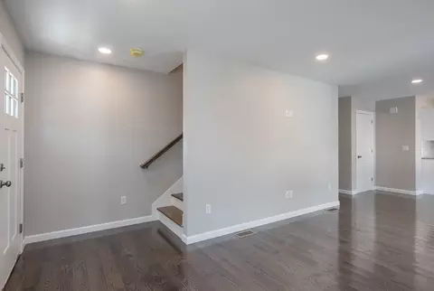 42-44 Harvey St, Springfield, MA 01119 photo 14