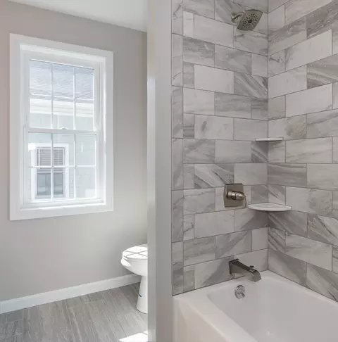42-44 Harvey St, Springfield, MA 01119 photo 13