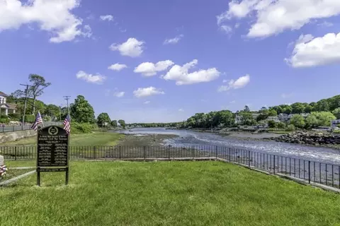 View/Area - 453 Washington St, Gloucester, MA 01930 photo 5 of 5