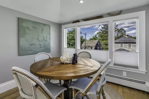Dining - 453 Washington St, Gloucester, MA 01930 photo 3 of 5