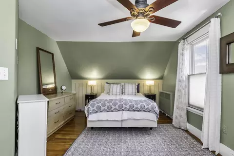 Bedroom - 453 Washington St, Gloucester, MA 01930 photo 1 of 4