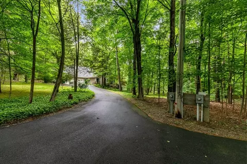 213 N Worcester St, Norton, MA 02766