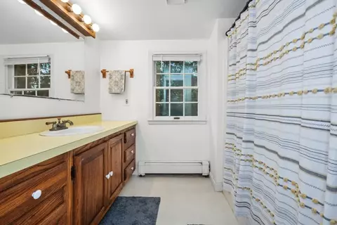 96 Wakefield St, Reading, MA 01867 photo 37