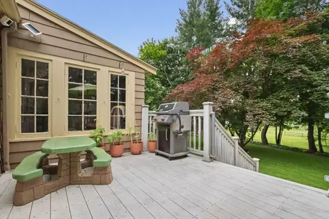 96 Wakefield St, Reading, MA 01867 photo 31