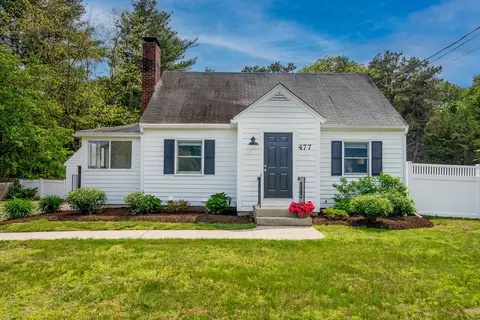 477 Laws Brook Rd, Concord, MA 01742