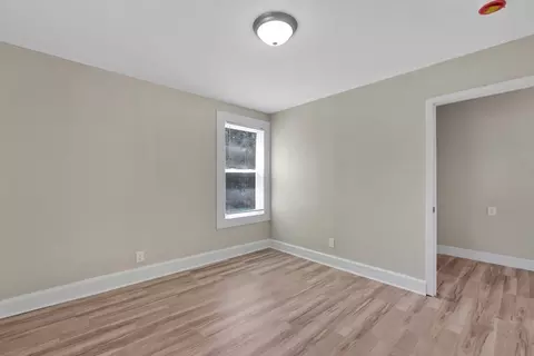 Bedroom - 171 Boston Rd, Springfield, MA 01109 photo 2 of 8