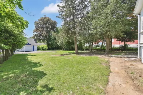 Exterior - 171 Boston Rd, Springfield, MA 01109 photo 5 of 6
