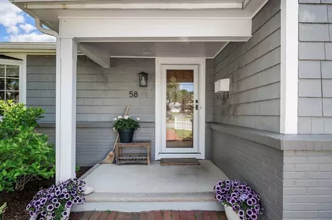 58 Glidden St, Beverly, MA 01915