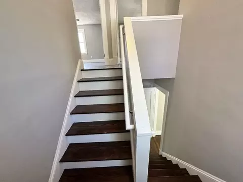 14 Aster St, Springfield, MA 01109 photo 17