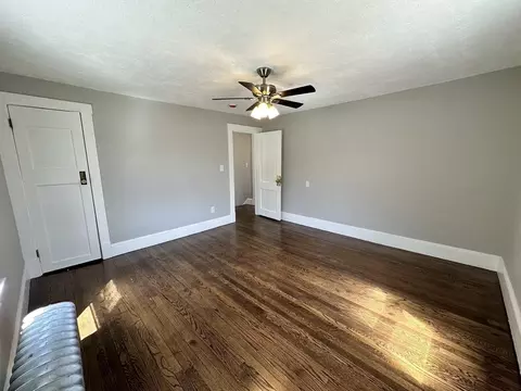 14 Aster St, Springfield, MA 01109 photo 23