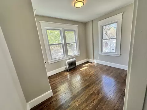 14 Aster St, Springfield, MA 01109 photo 15
