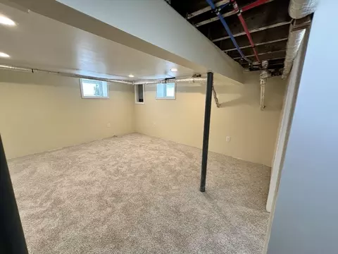 14 Aster St, Springfield, MA 01109 photo 28