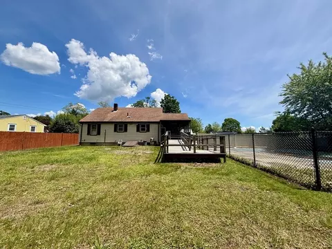 Exterior - 20 Birch St, Acushnet, MA 02743 photo 2 of 6