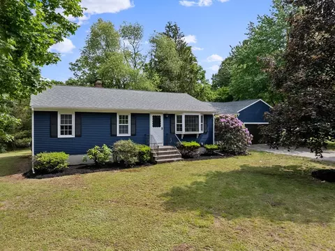 6 Walter St, Norton, MA 02766