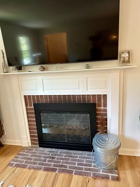 4 Tobin Dr, Maynard, MA 01754 photo 5