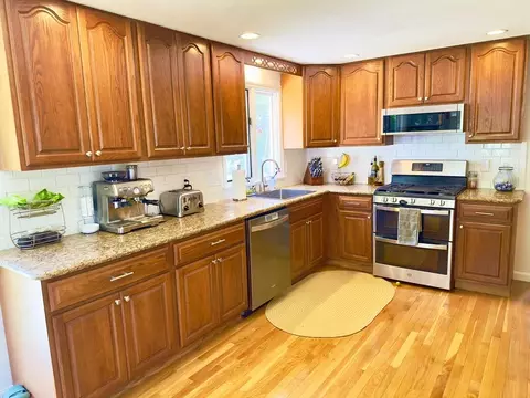4 Tobin Dr, Maynard, MA 01754 photo 6