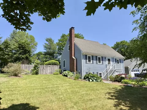 4 Tobin Dr, Maynard, MA 01754 photo 2