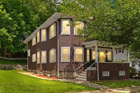 31 Sears Ave, Melrose, MA 02176