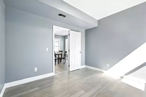 29 King St, Springfield, MA 01109 photo 16