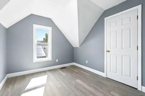 29 King St, Springfield, MA 01109 photo 7