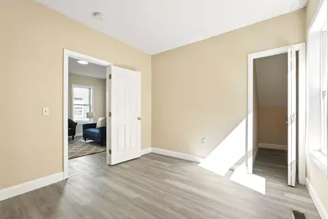 29 King St, Springfield, MA 01109 photo 34