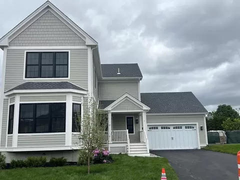 11 Senator Bolling Cir, Boston, MA 02124