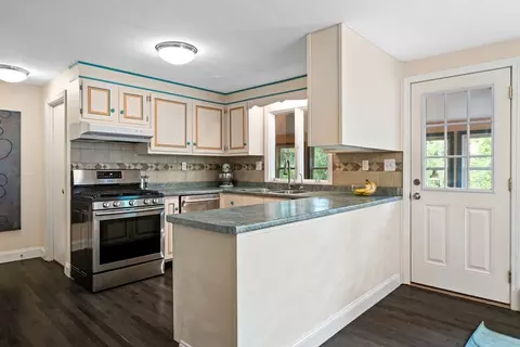 39 Bartley St #2, Wakefield, MA 01880 photo 10